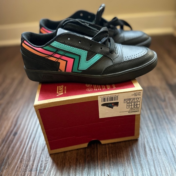 New in Box • Vans • Retro Lowland CC • Black + Multi • Size 7 - Picture 2 of 10